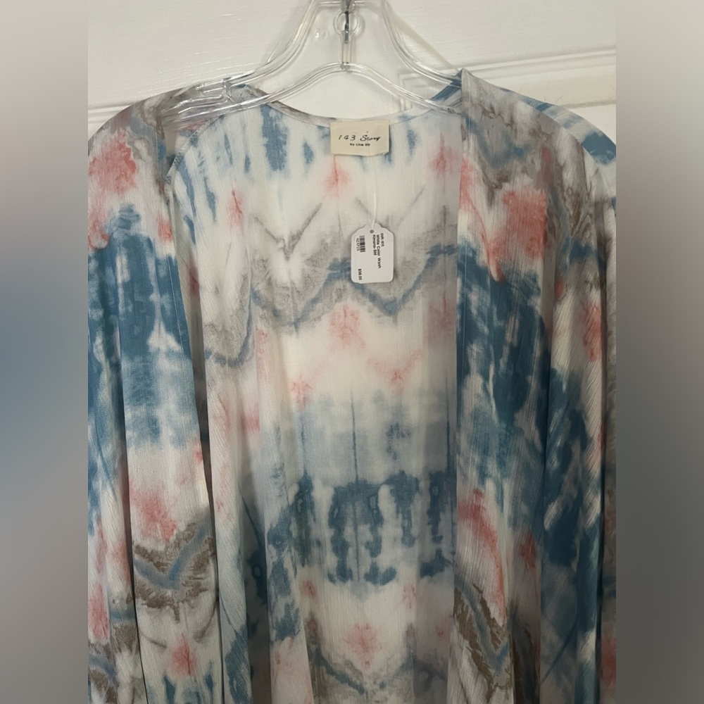 Kimono - Picture 3 of 5